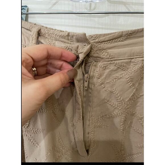 House of Harlow Barrel Twill Embroidered Pants Size Small - Picture 3 of 5